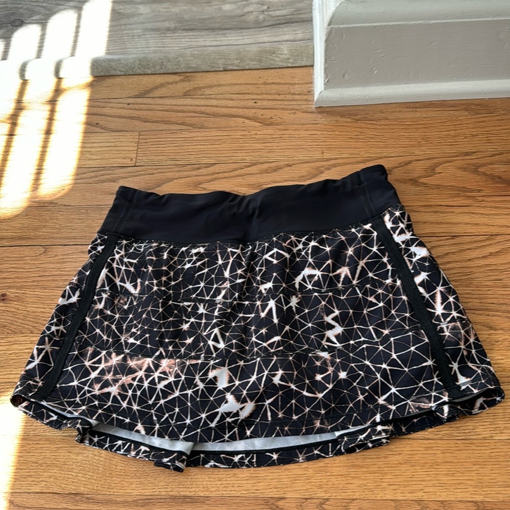 Lululemon pace rival Star Crushed skirt 💥 *RARE pattern*